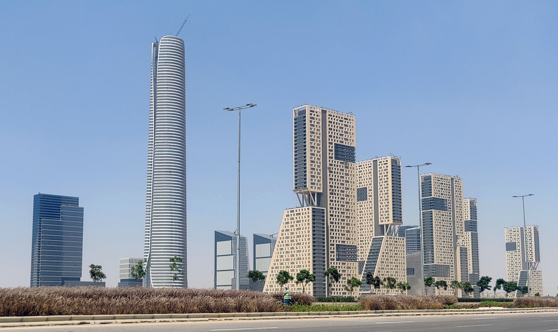 كل كمبوندات العاصمة الإدارية الجديدة في مكان واحد